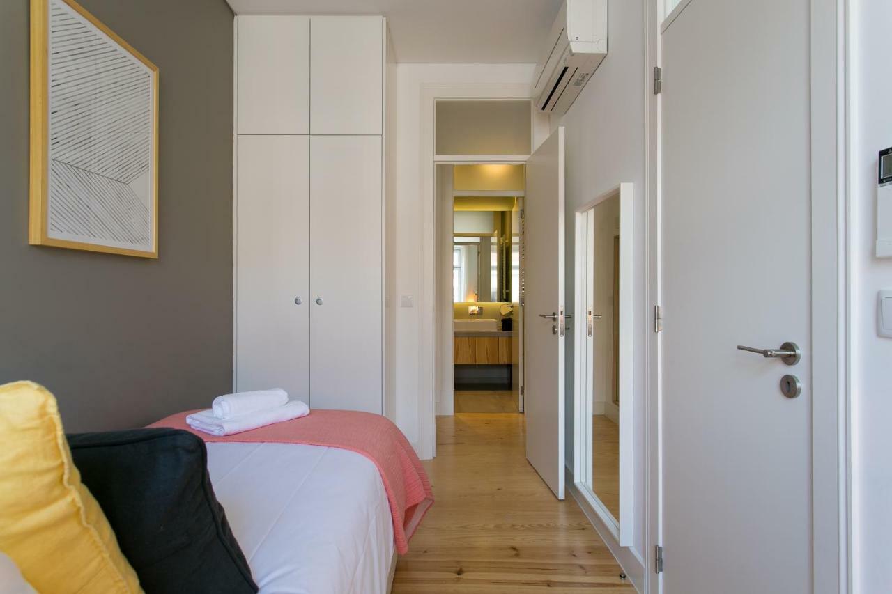 Altido Elegant City Deluxe Apartment & Altido Luxurious 3-Bedroom Apt With Terrace In Intendente Lisboa Exterior foto